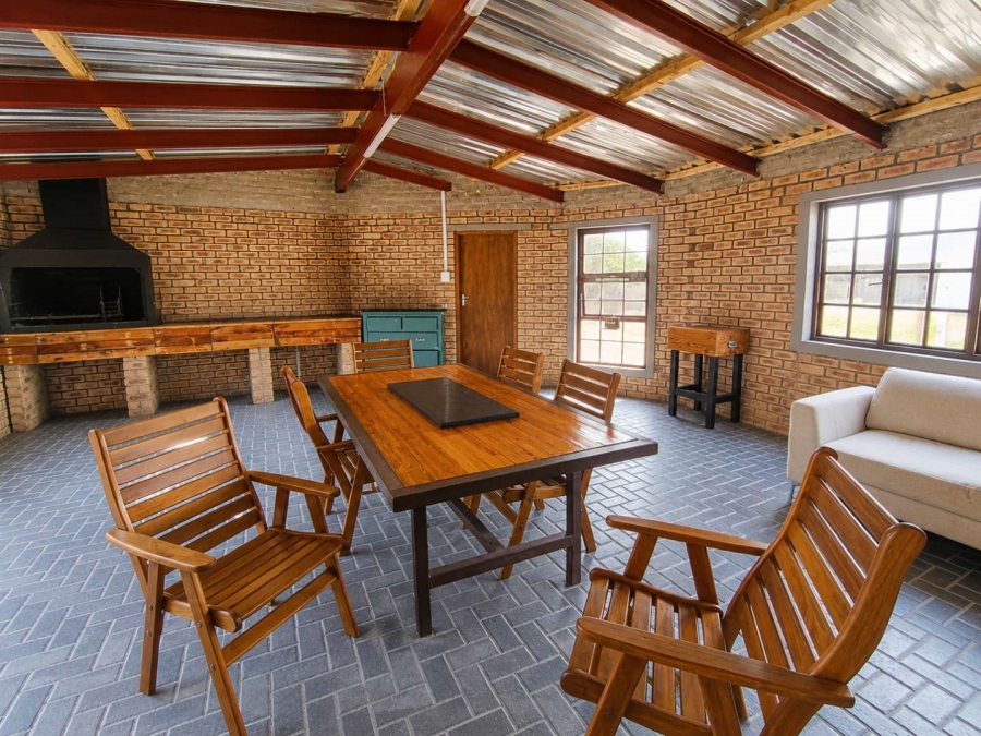 4 Bedroom Property for Sale in Uitsig Free State